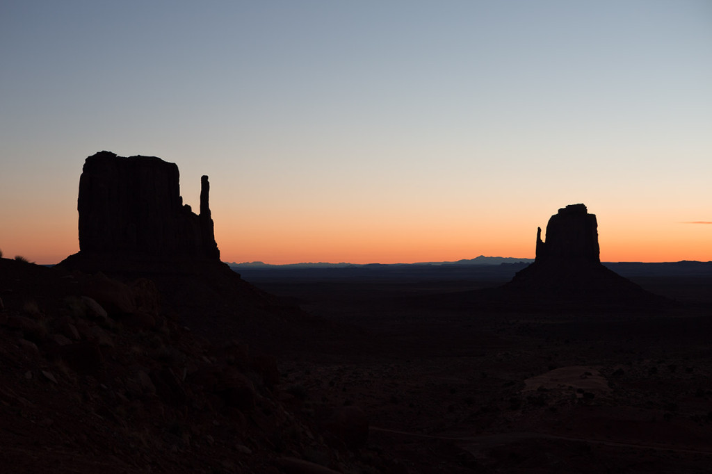 Dawn at the Mittens, Monument Valley