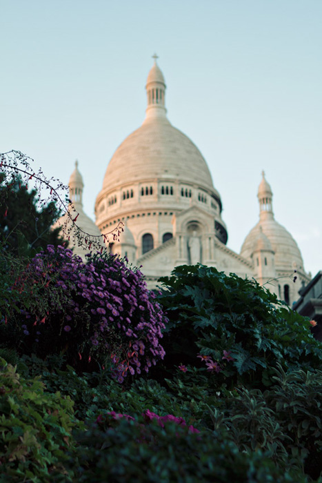 Sacre Coeur and flowers
