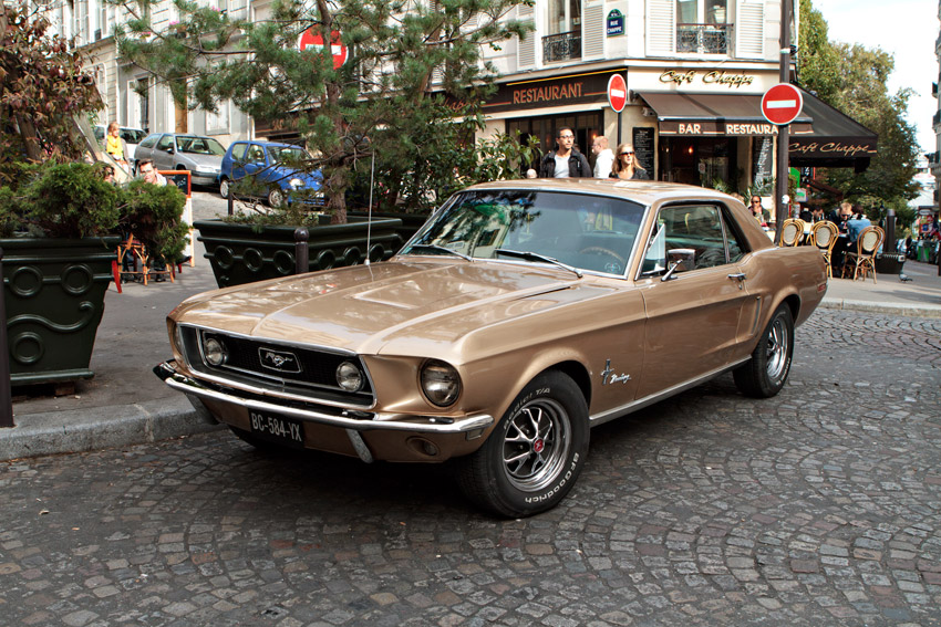 A Mustang at Montmartre