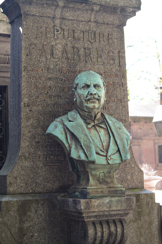 Interesting bust at Pere Lachaise