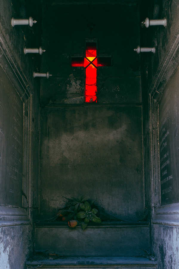 Paris tomb