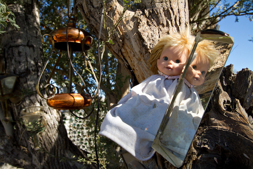 Mirror doll,, East Jesus, Salton Sea