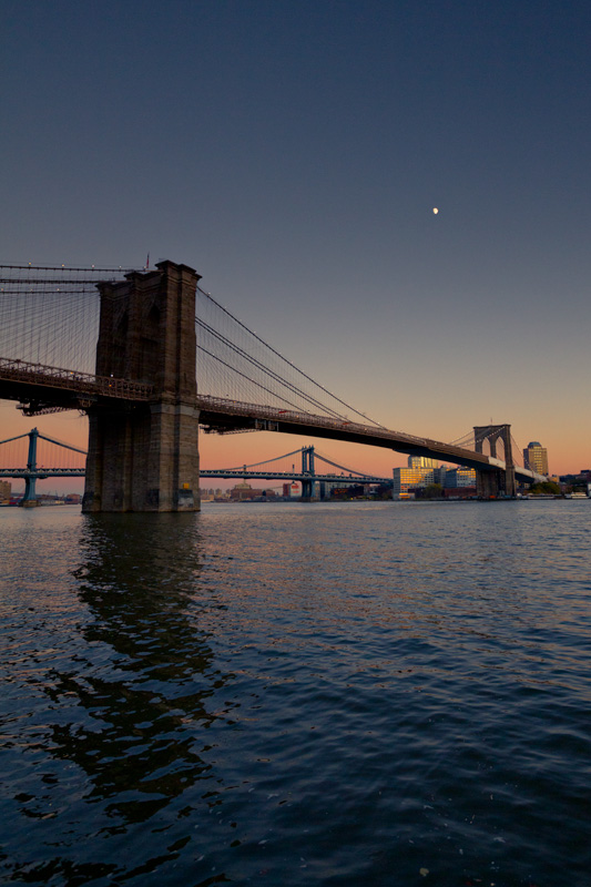Brooklyn Bridge during a boring sunset