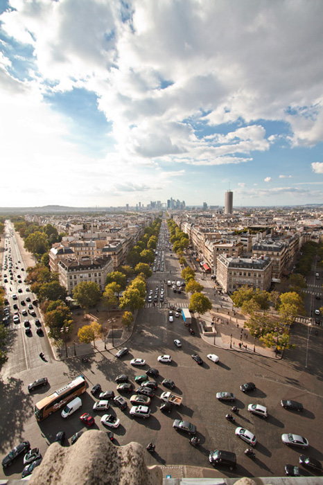 Traffic chaos at the Arc de Triomphe